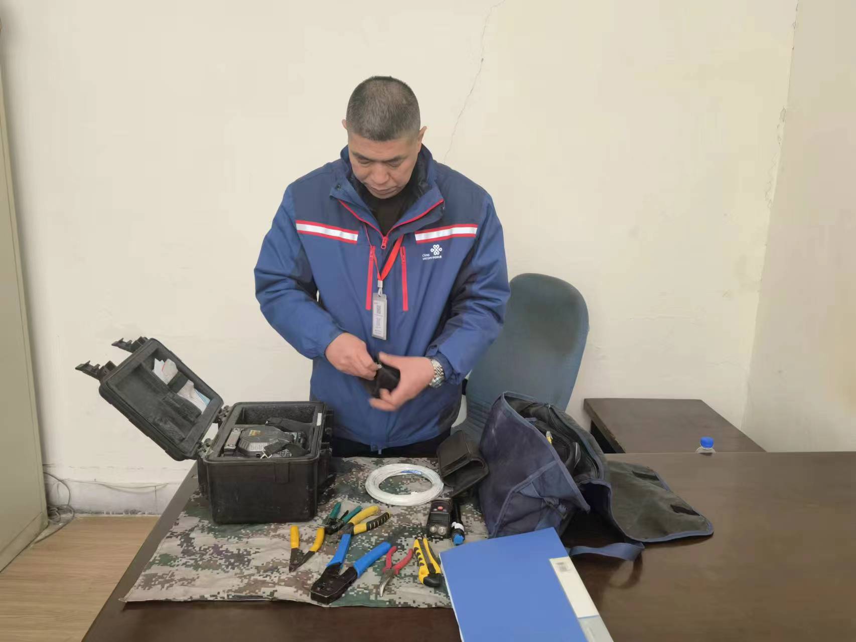 龙江人的龙年心愿丨中国联通智家工程师霍玉录 服务通信设备修理